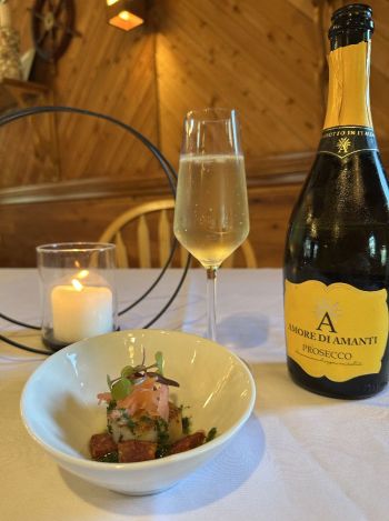 The Froggy Dog Restaurant & Pub, Chef Pairing Wine Dinner - Old World vs. New World