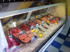 Surf's Up Seafood Market photo
