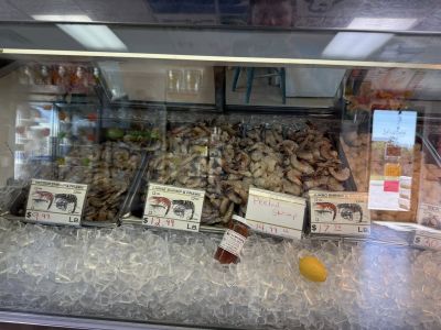 Surf's Up Seafood Market photo