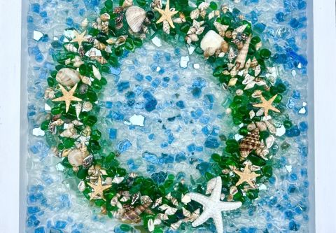 Local Color OBX Mixed Media & Painting Parties: Holiday Wreath Resin Class